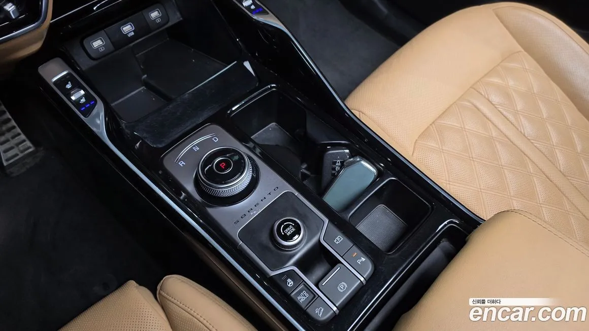 Kia Sorento — фото 5