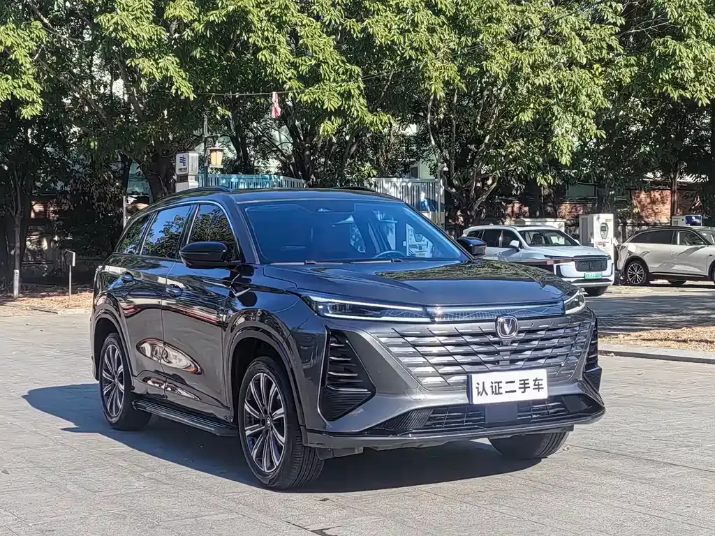 Changan CS75PLUS — фото 10