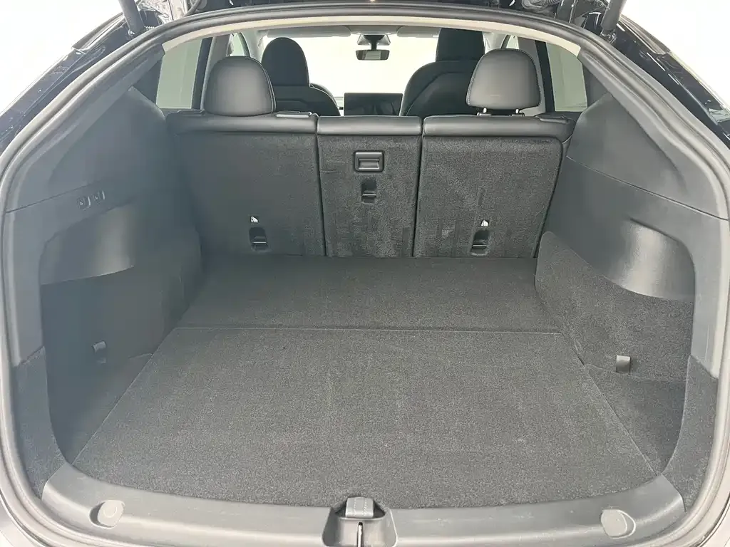Tesla Model Y 2022 из CN, фото 3