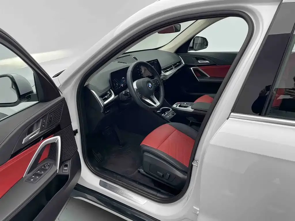 BMW X1 2024 из CN, фото 9
