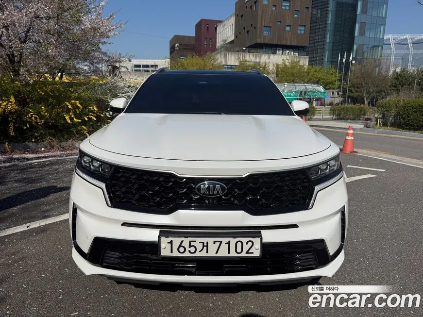 Kia Sorento — фото 8
