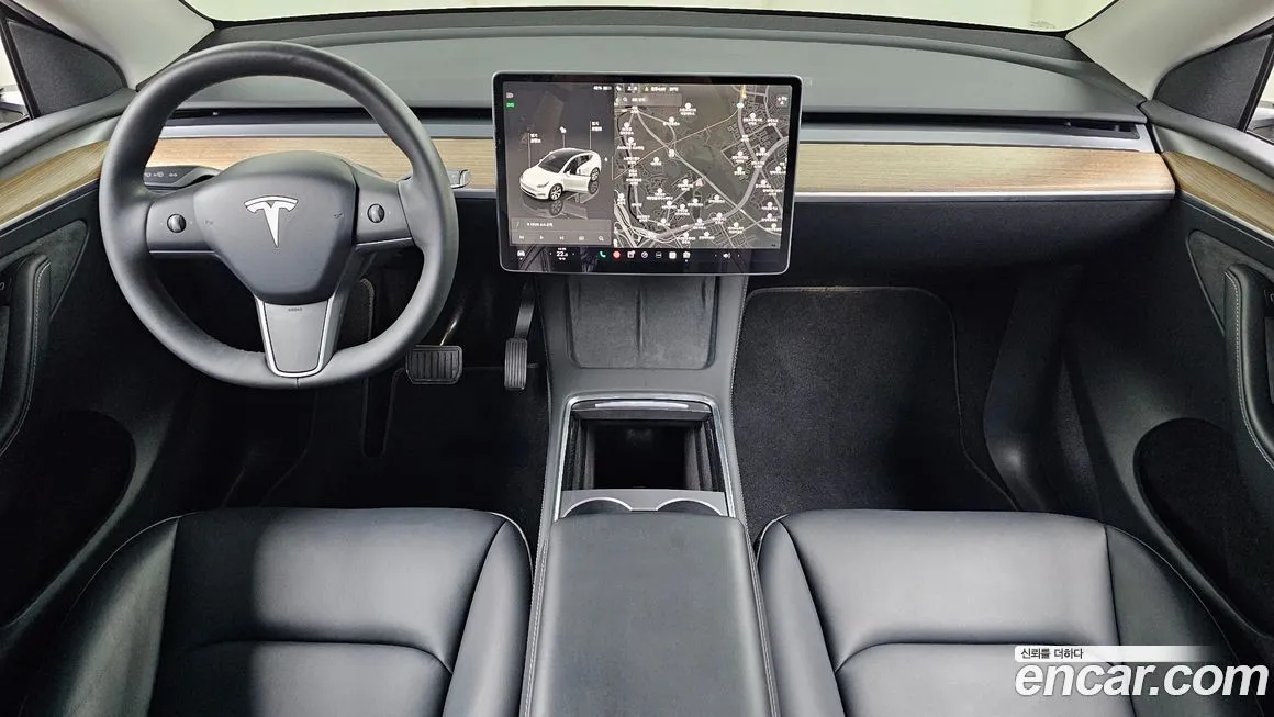 Tesla Model Y — фото 4