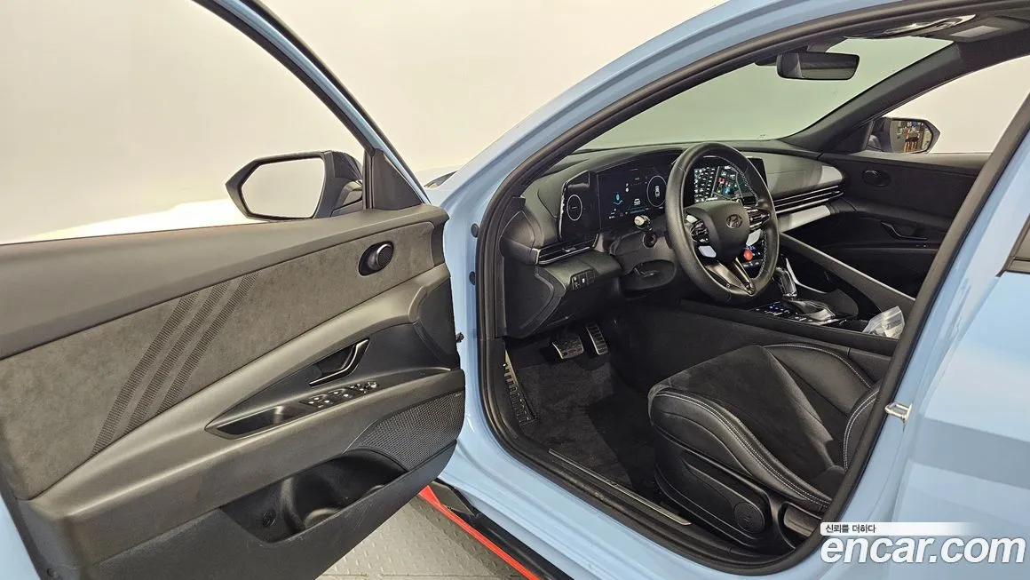 Hyundai AVANTE — фото 4