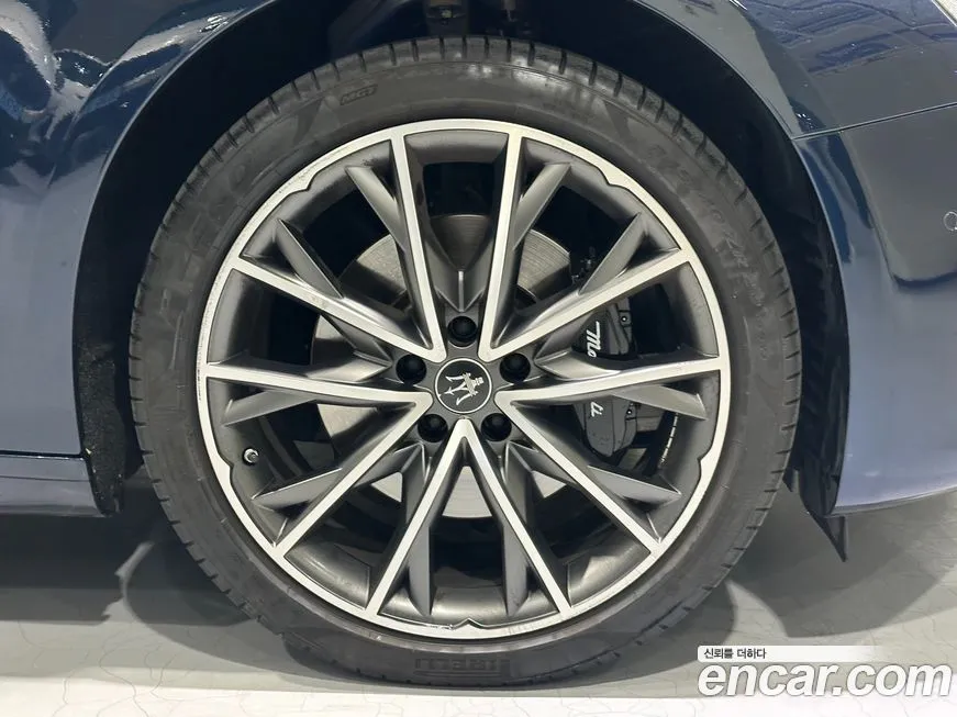 Maserati Ghibli — фото 2
