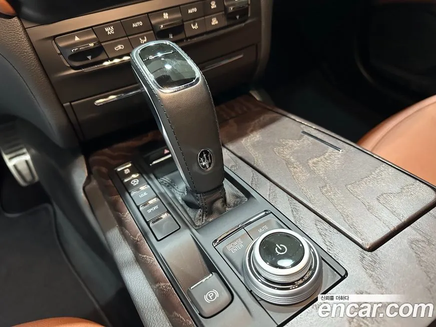 Maserati Ghibli — фото 9