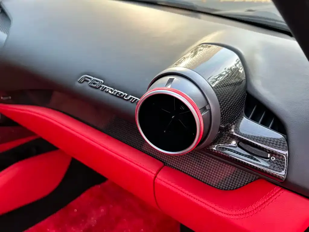 Ferrari F8 — фото 3