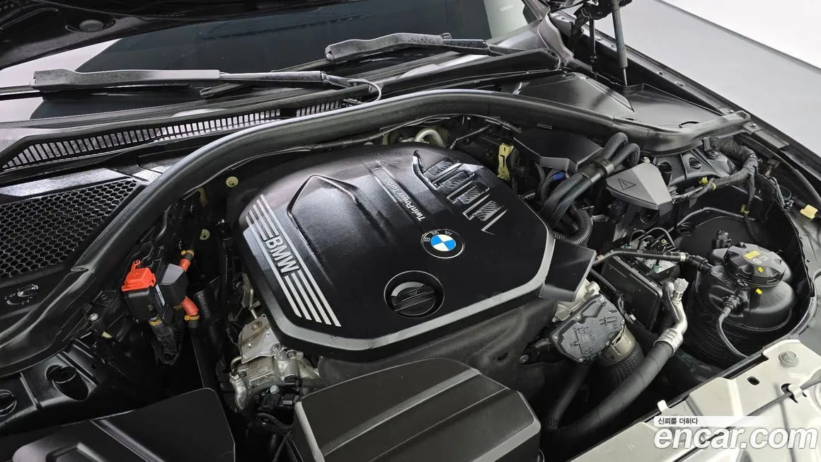 BMW 3-Series 2022 из KR, фото 9