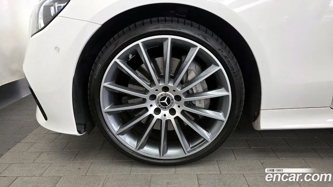 Mercedes-Benz E-Class 2021 из KR, фото 8
