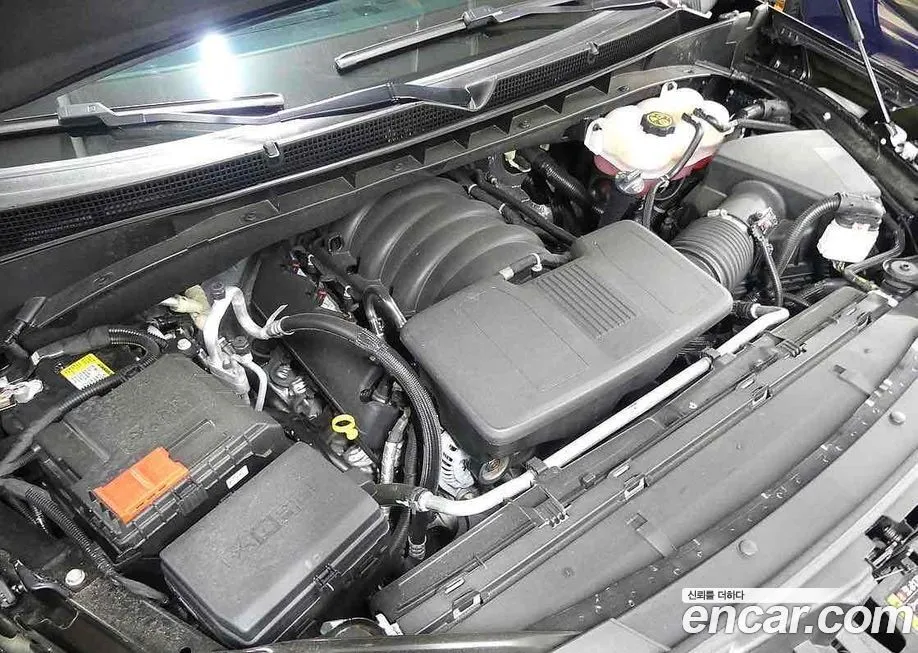 Cadillac Escalade 2024 из KR, фото 8