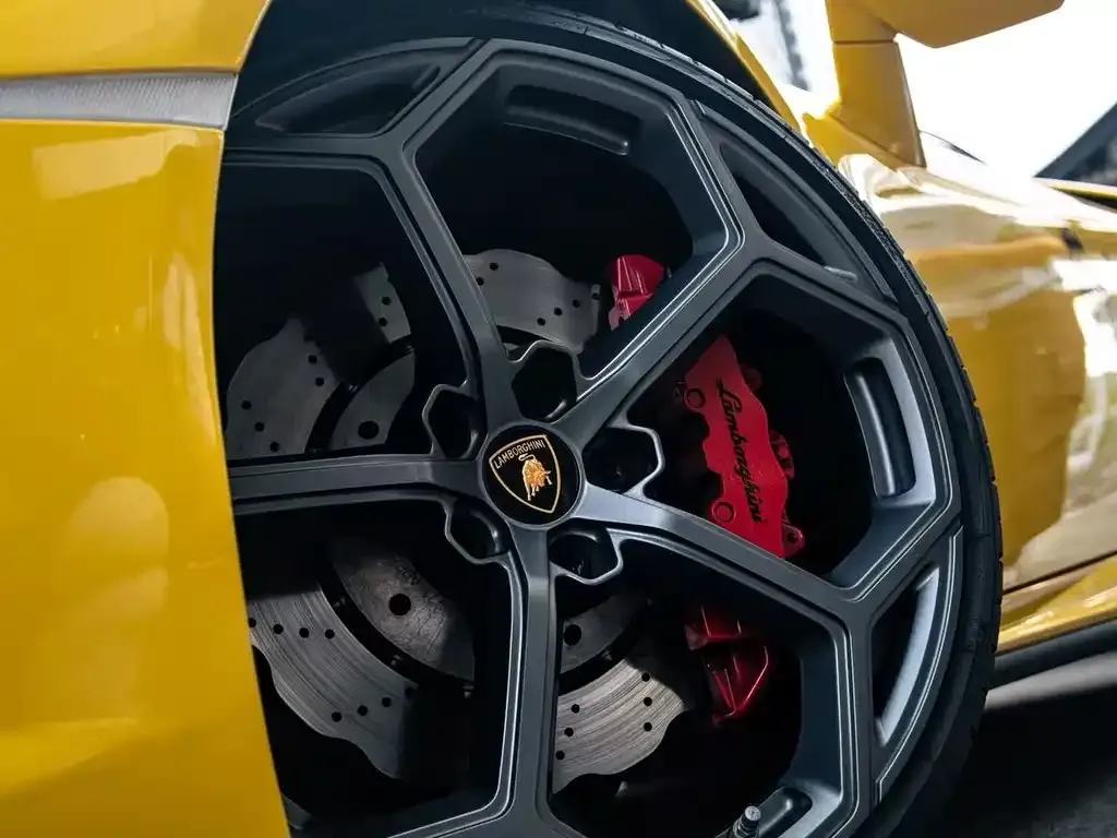 Lamborghini Huracan — фото 4
