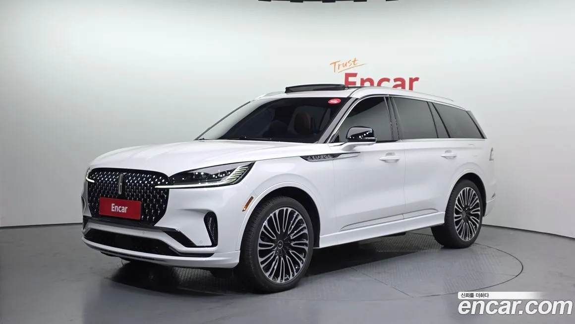 Lincoln Aviator — фото 1