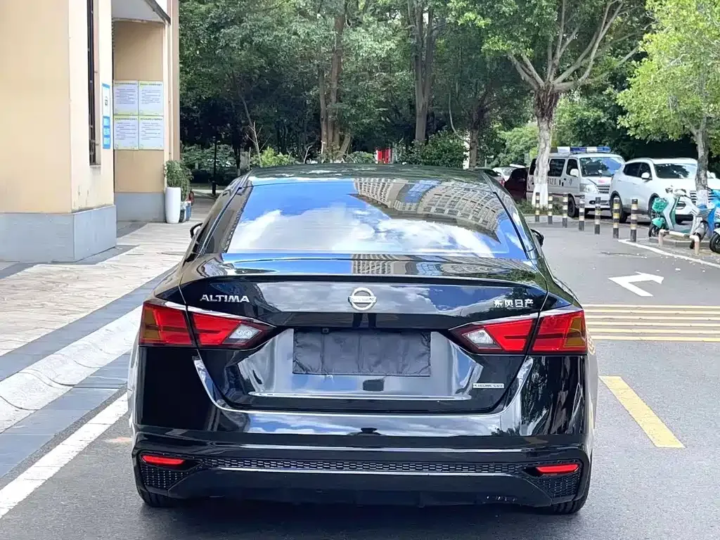 Nissan Teana 2022 из CN, фото 8