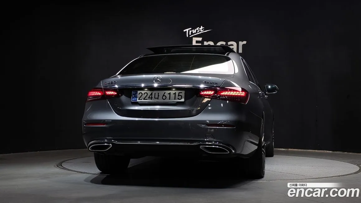 Mercedes-Benz E-Class 2021 из KR, фото 2