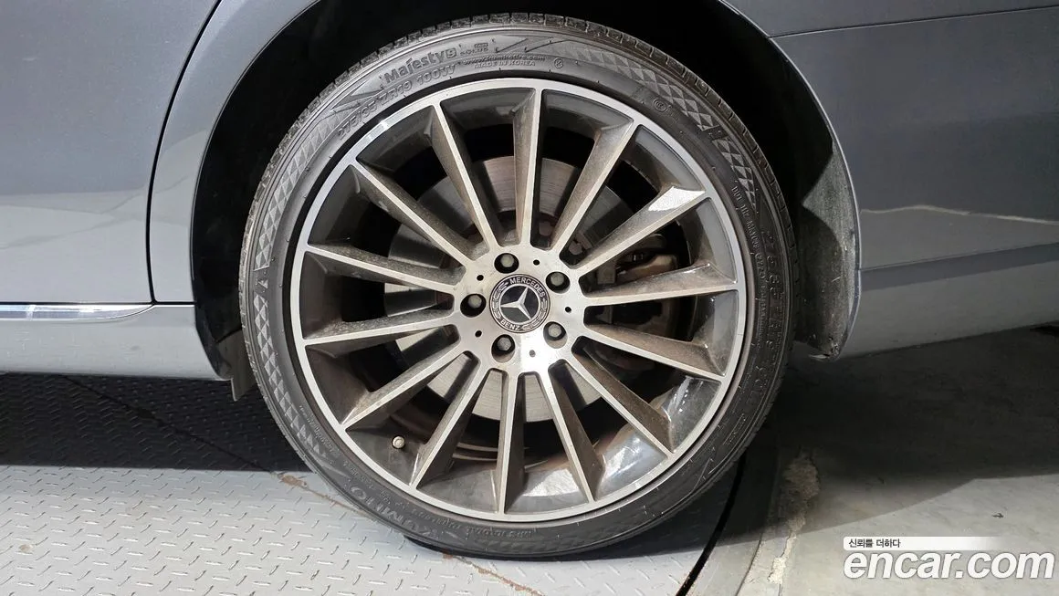 Mercedes-Benz E-Class 2021 из KR, фото 7