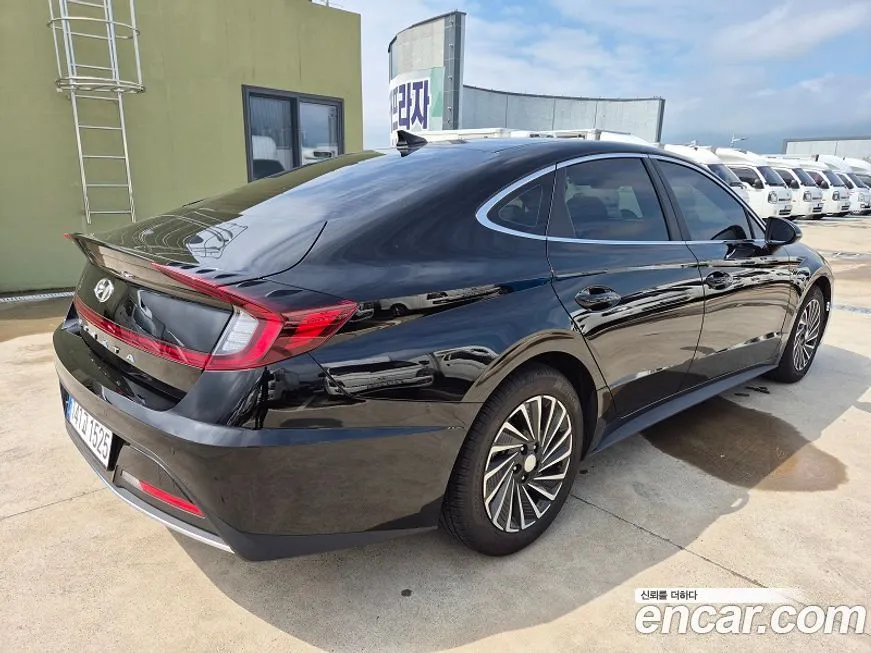 Hyundai Sonata 2022 из KR, фото 10