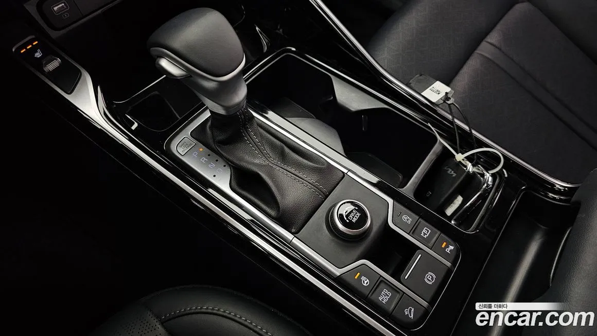 Kia Sorento — фото 5