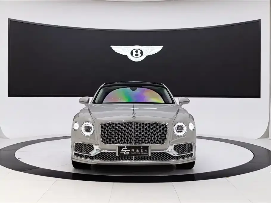 Bentley Flying Spur PHEV 2023 из CN, фото 5