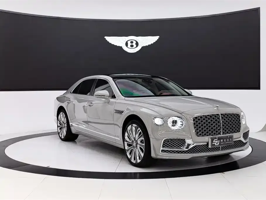 Bentley Flying Spur PHEV 2023 из CN, фото 6
