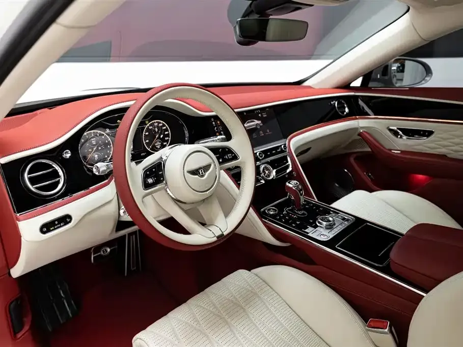 Bentley Flying Spur PHEV 2023 из CN, фото 8