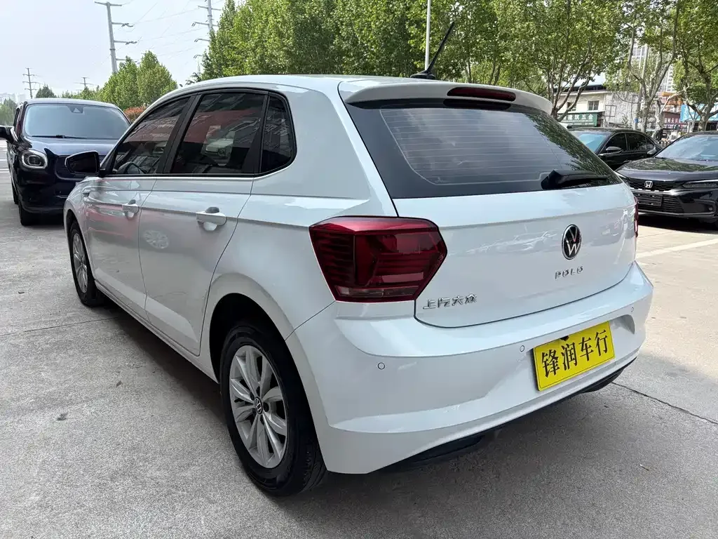 Volkswagen Polo 2023 из CN, фото 8