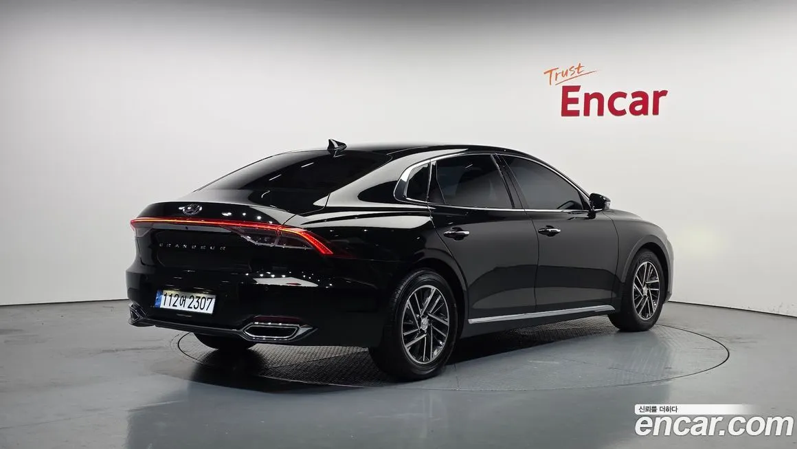 Hyundai Grandeur 2021 из KR, фото 4