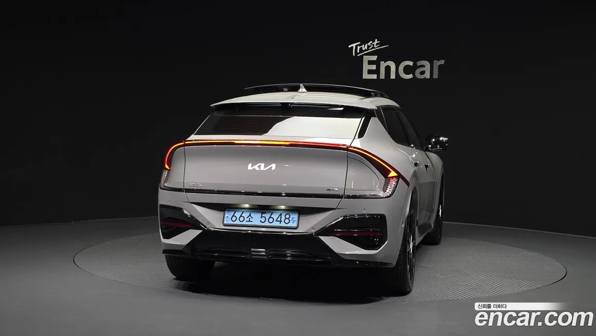 Kia EV6 — фото 2