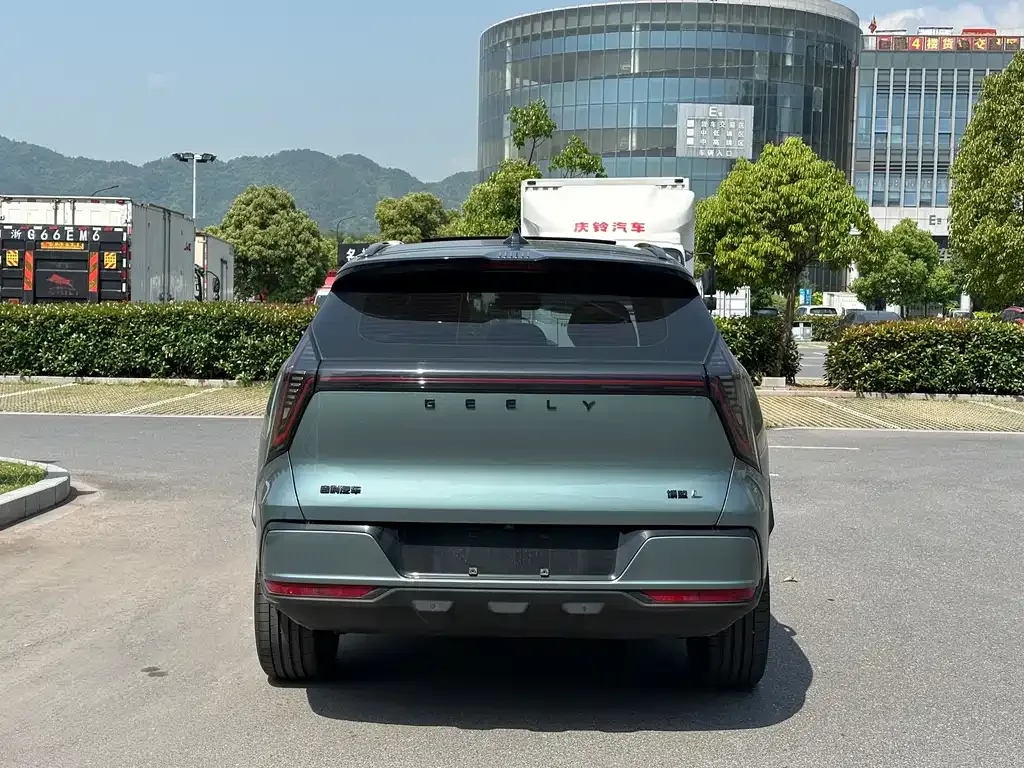 Geely Boyue L 2025 из CN, фото 5