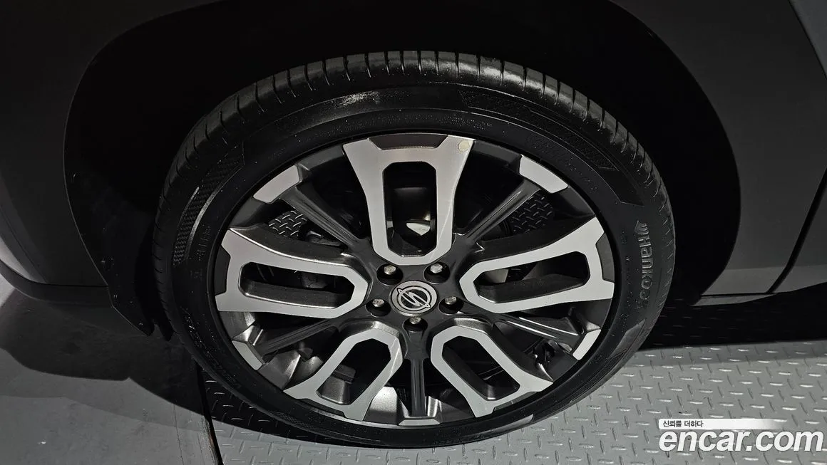KG Mobility (Ssangyong) Torres 2023 из KR, фото 3