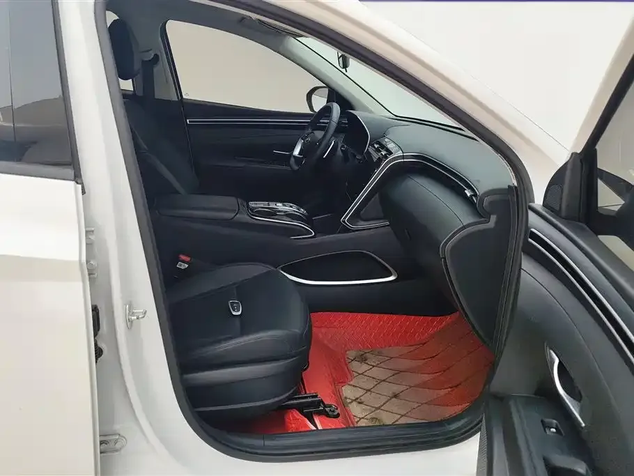 Hyundai Tucson 2024 из CN, фото 10