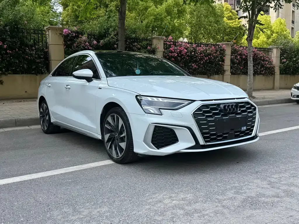 Audi A3 — фото 9