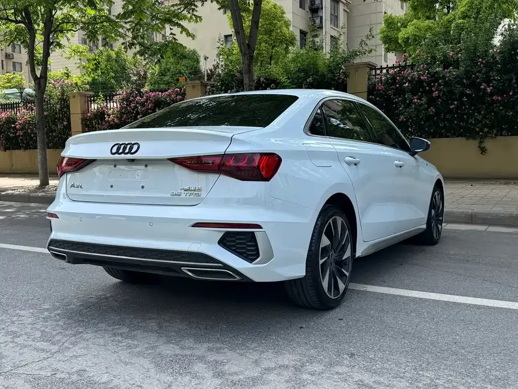 Audi A3 — фото 8