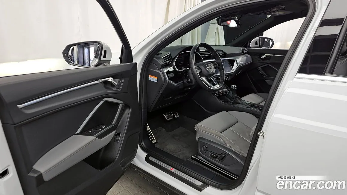 Audi Q3 2023 из KR, фото 6