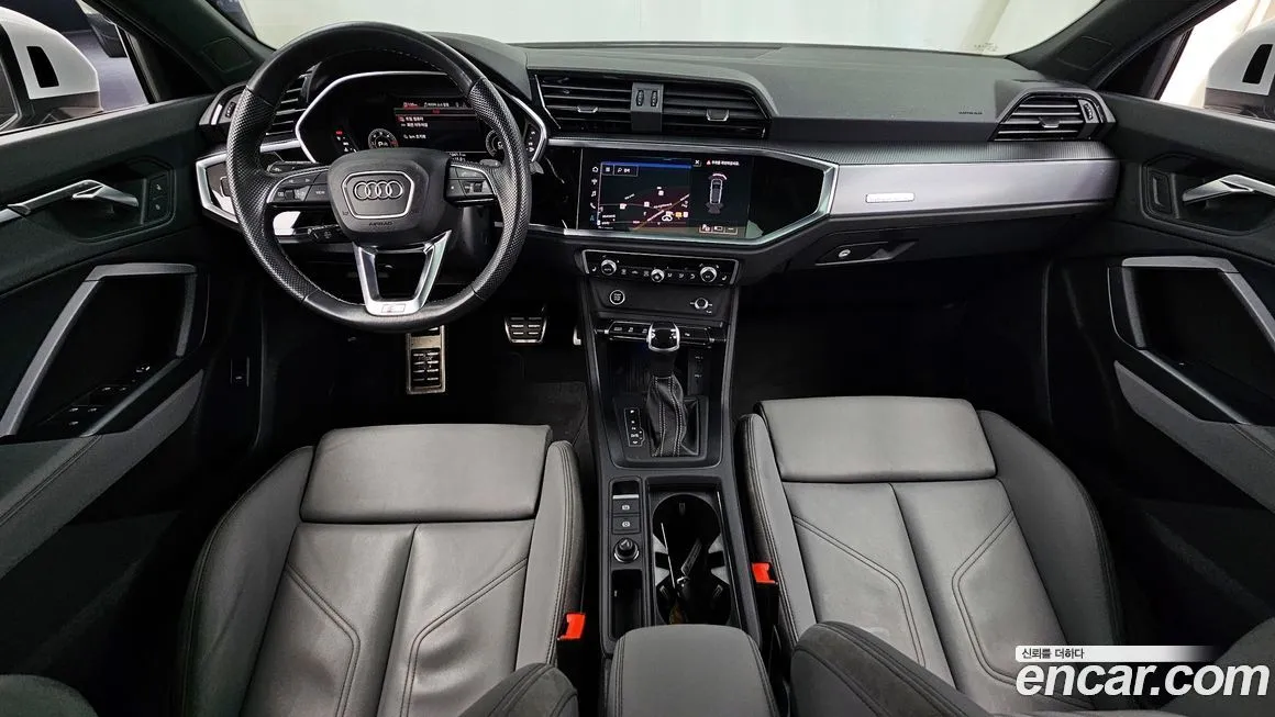 Audi Q3 2023 из KR, фото 8