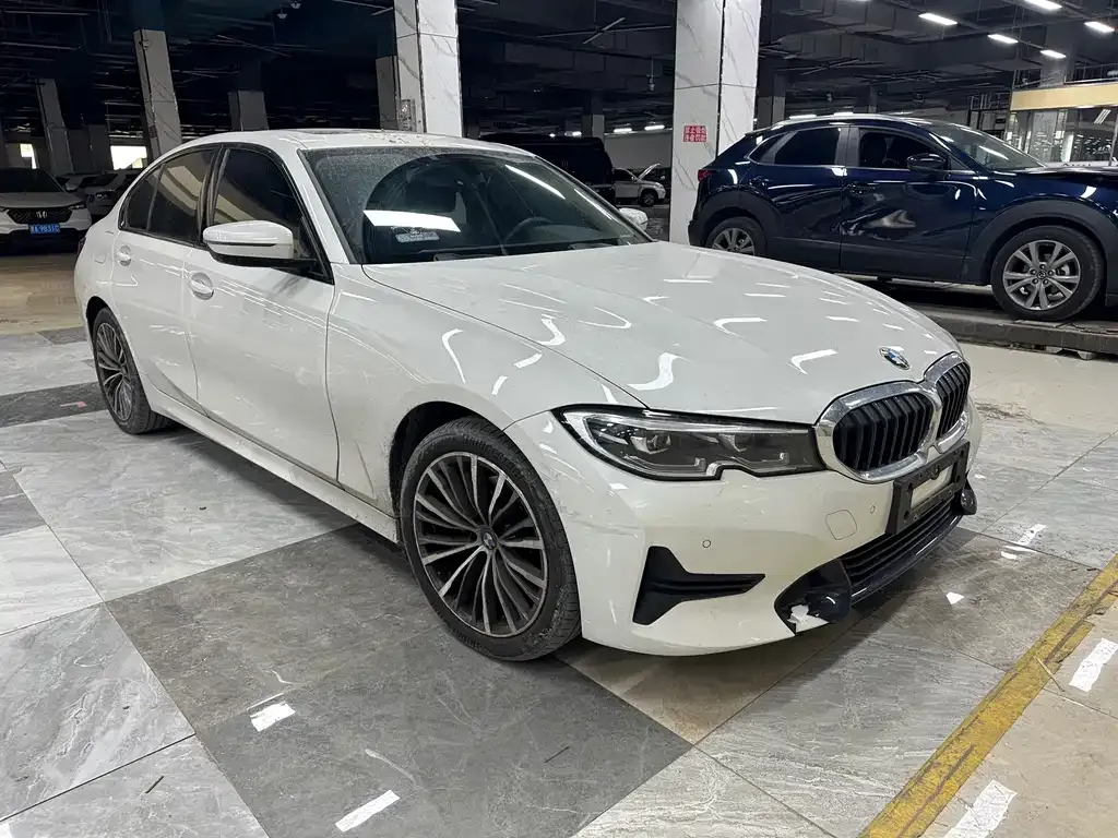 BMW 3 Series 2022 из CN, фото 5