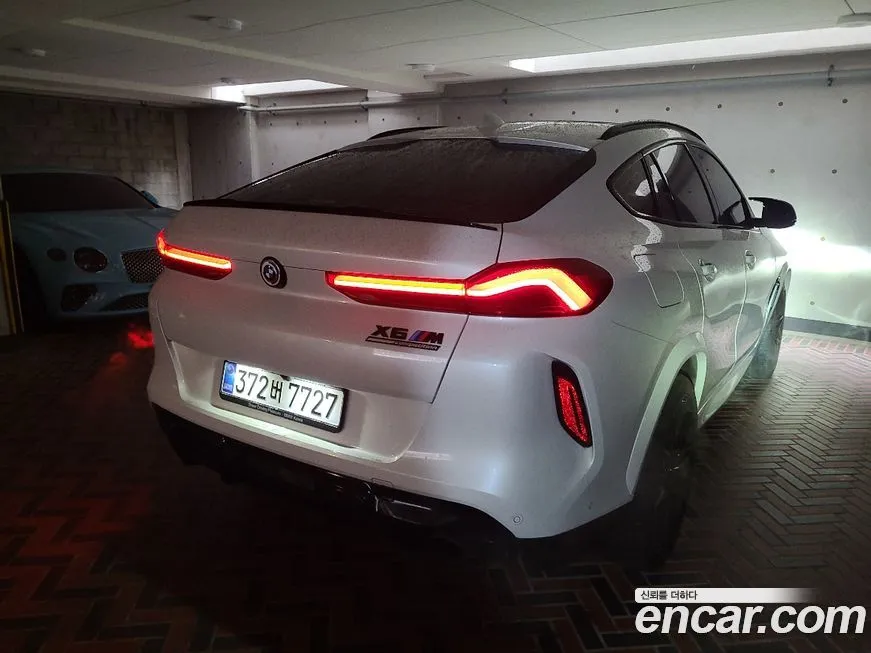 BMW X6M 2023 из KR, фото 7