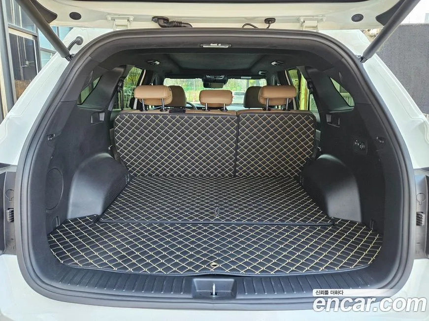 Kia Sorento — фото 5
