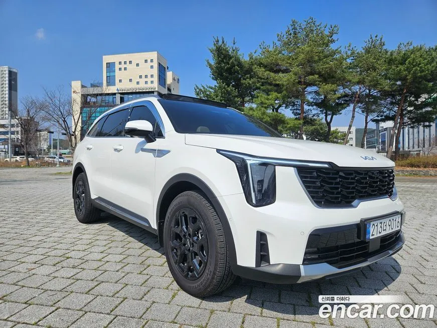 Kia Sorento — фото 10