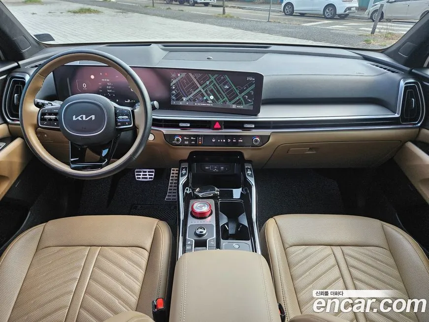 Kia Sorento — фото 9