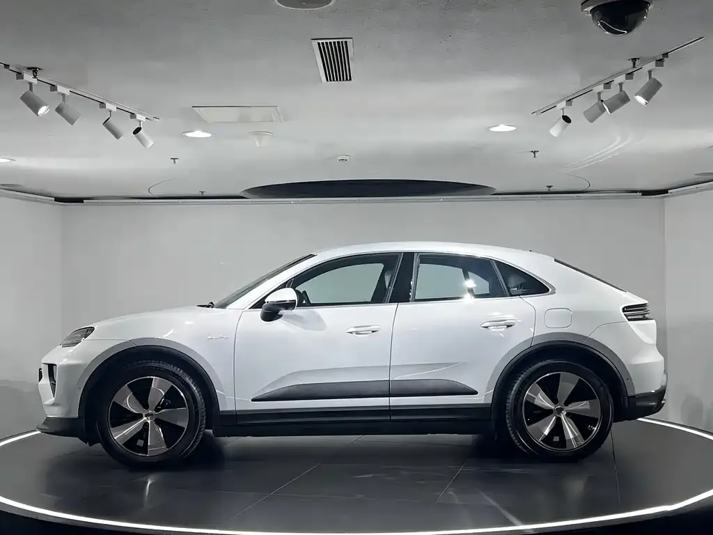Porsche Macan EV 2024 из CN, фото 6