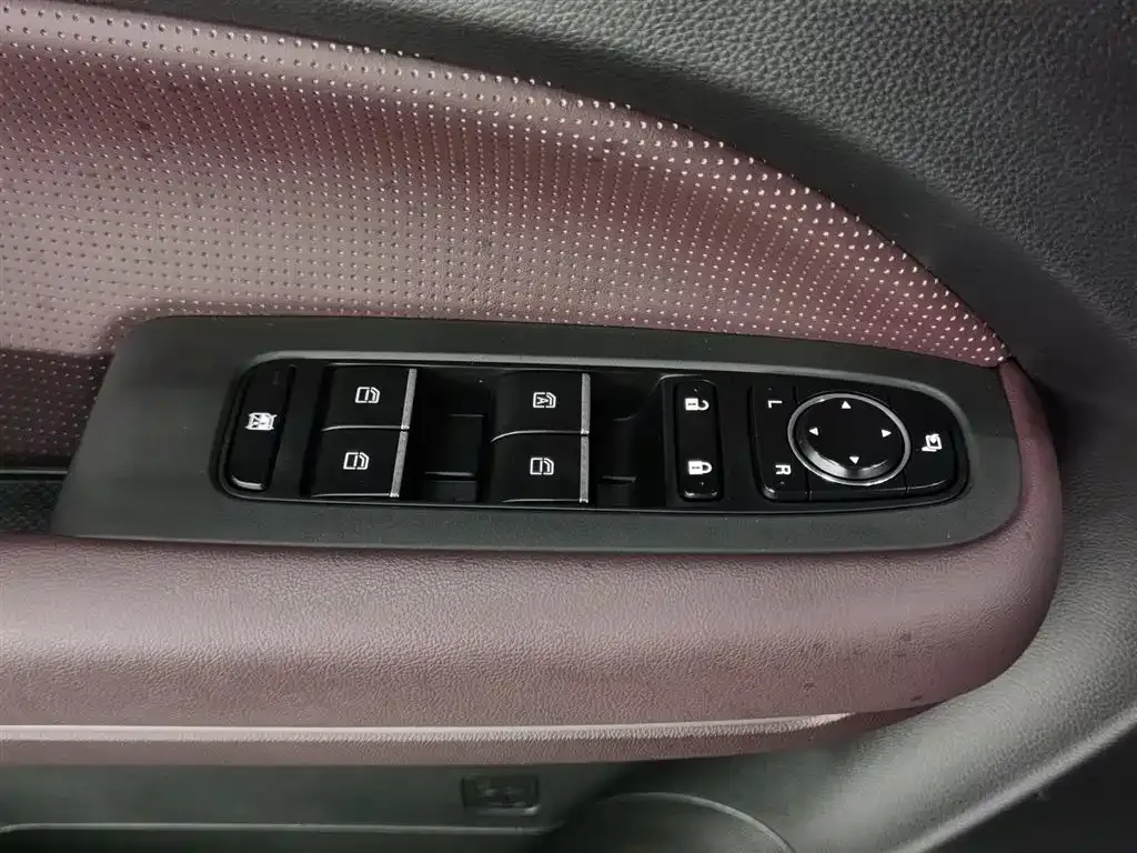 GAC Motor Trumpchi M6 2023 из CN, фото 6