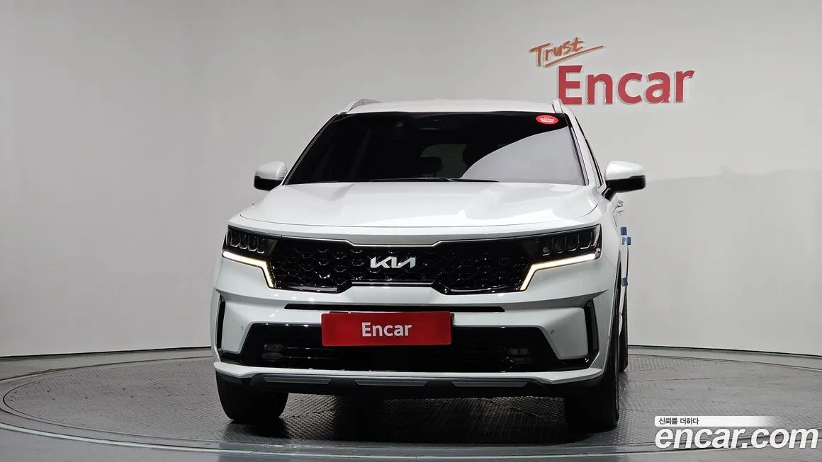 Kia Sorento — фото 5