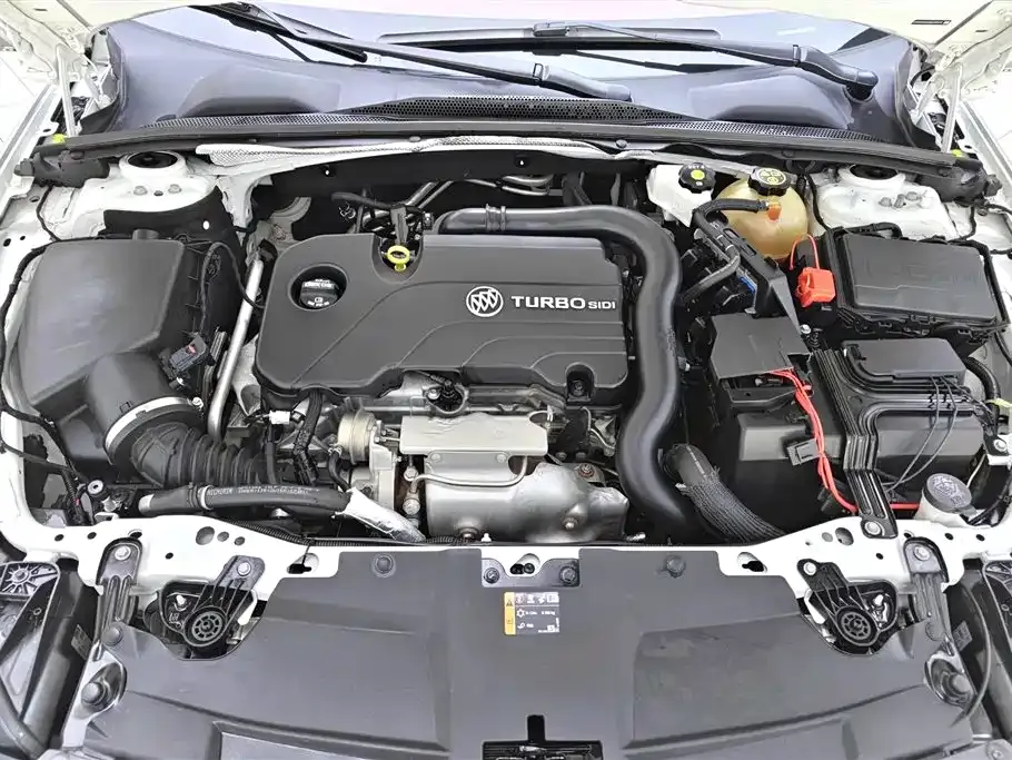 Buick Regal — фото 9
