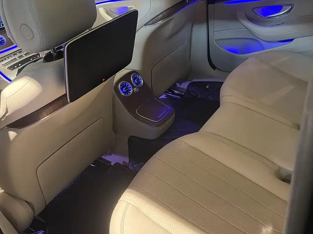 Mercedes-Benz E-Class 2021 из CN, фото 4