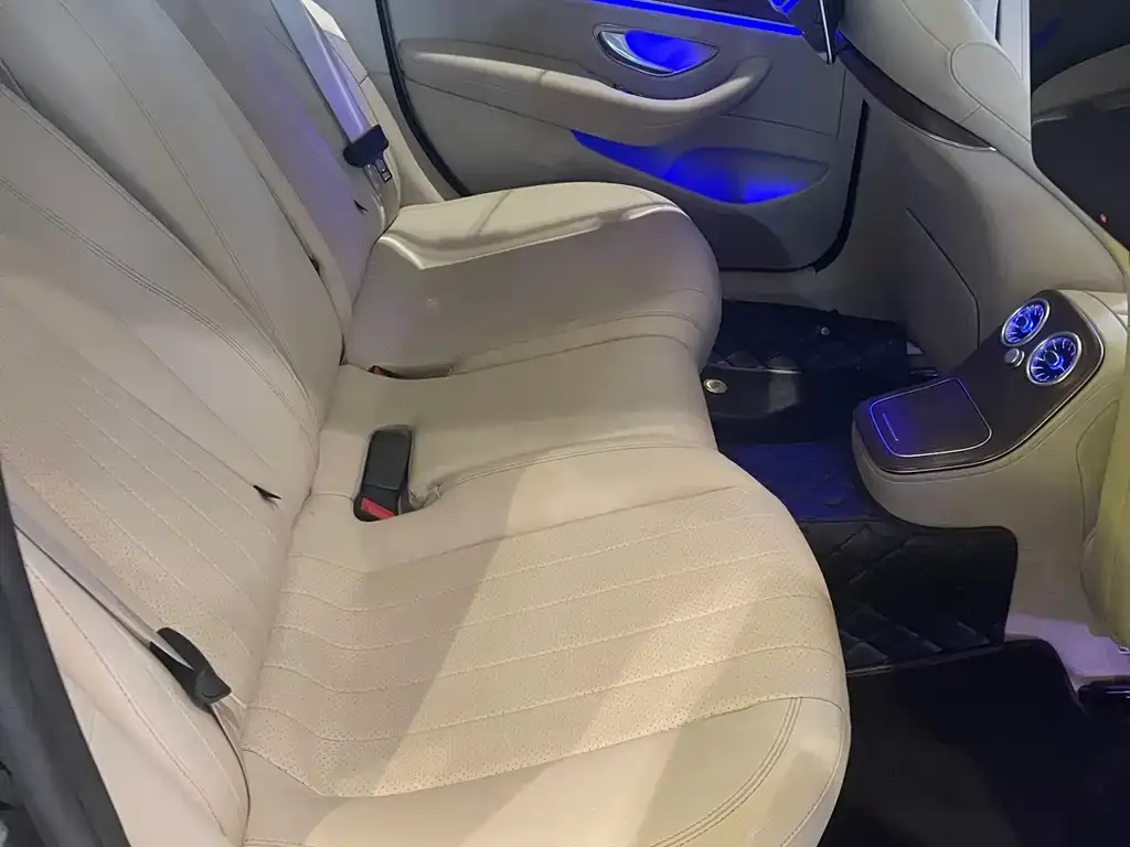 Mercedes-Benz E-Class 2021 из CN, фото 3