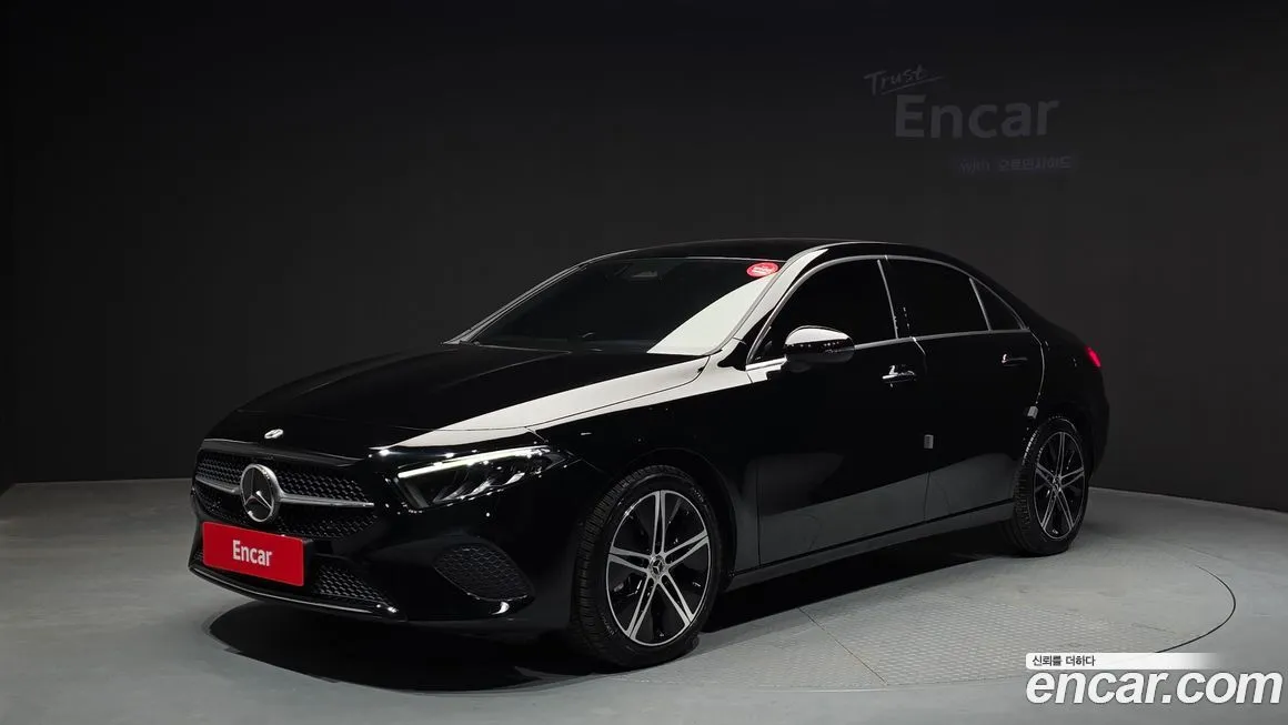 Mercedes-Benz A-Class — фото 1