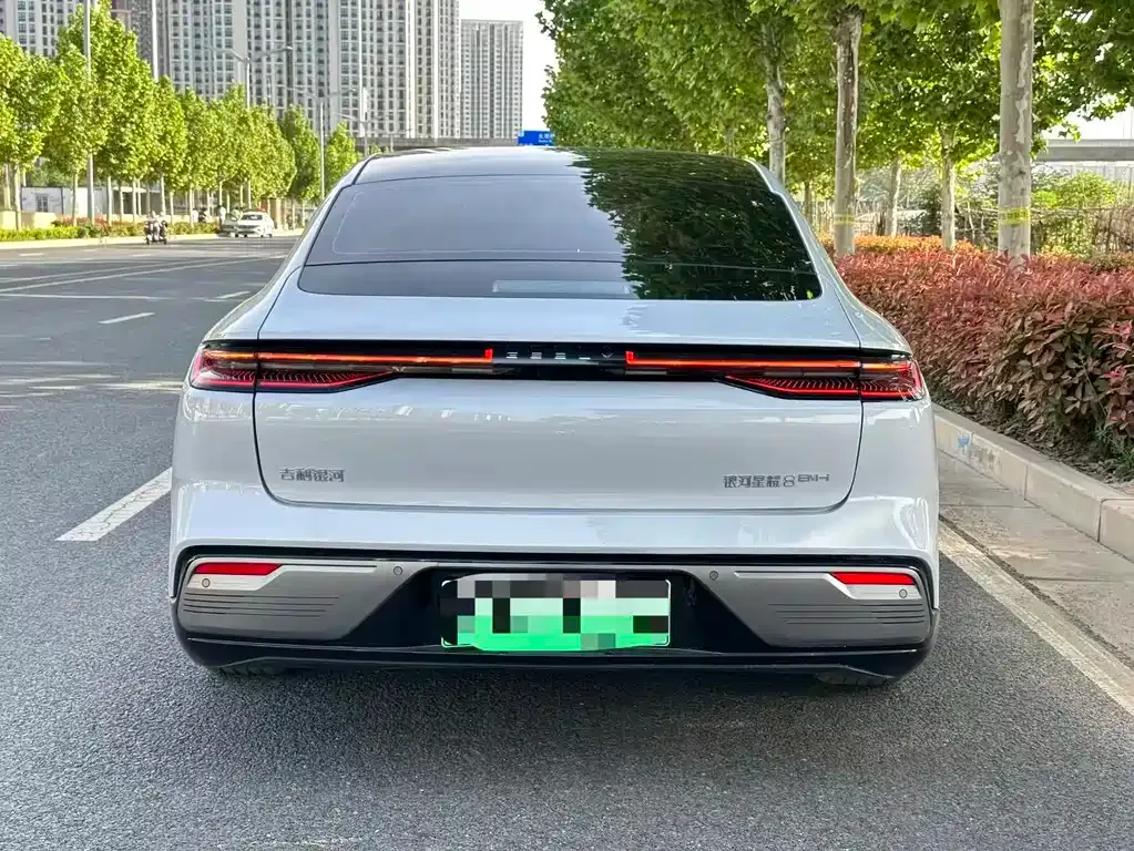 Geely Galaxy Xingyao 8 2025 из CN, фото 6