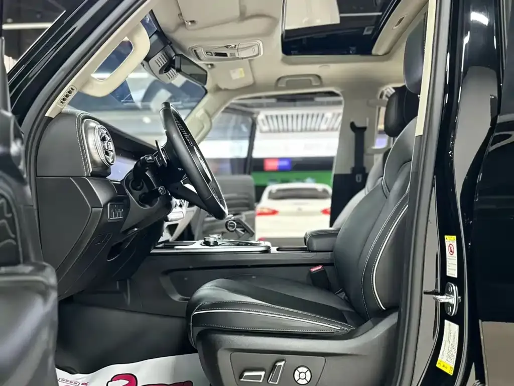 Tank 300 — фото 6