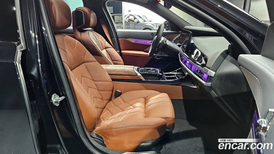 BMW 7-Series 2025 из KR, фото 9