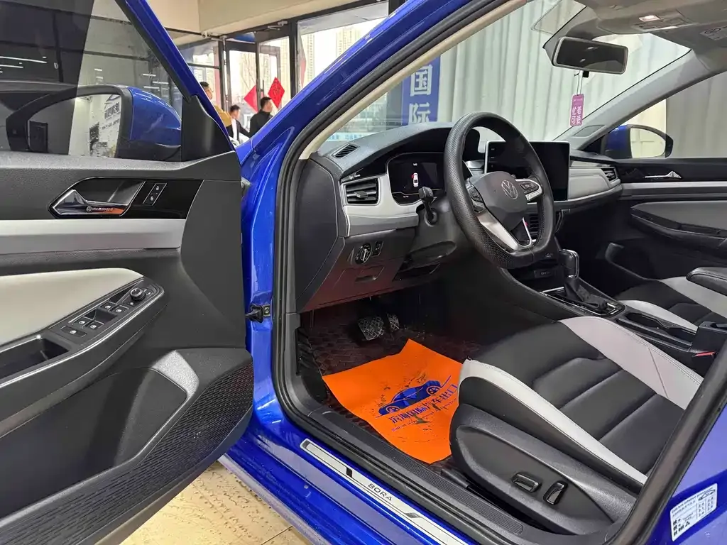 Volkswagen Bora 2022 из CN, фото 4