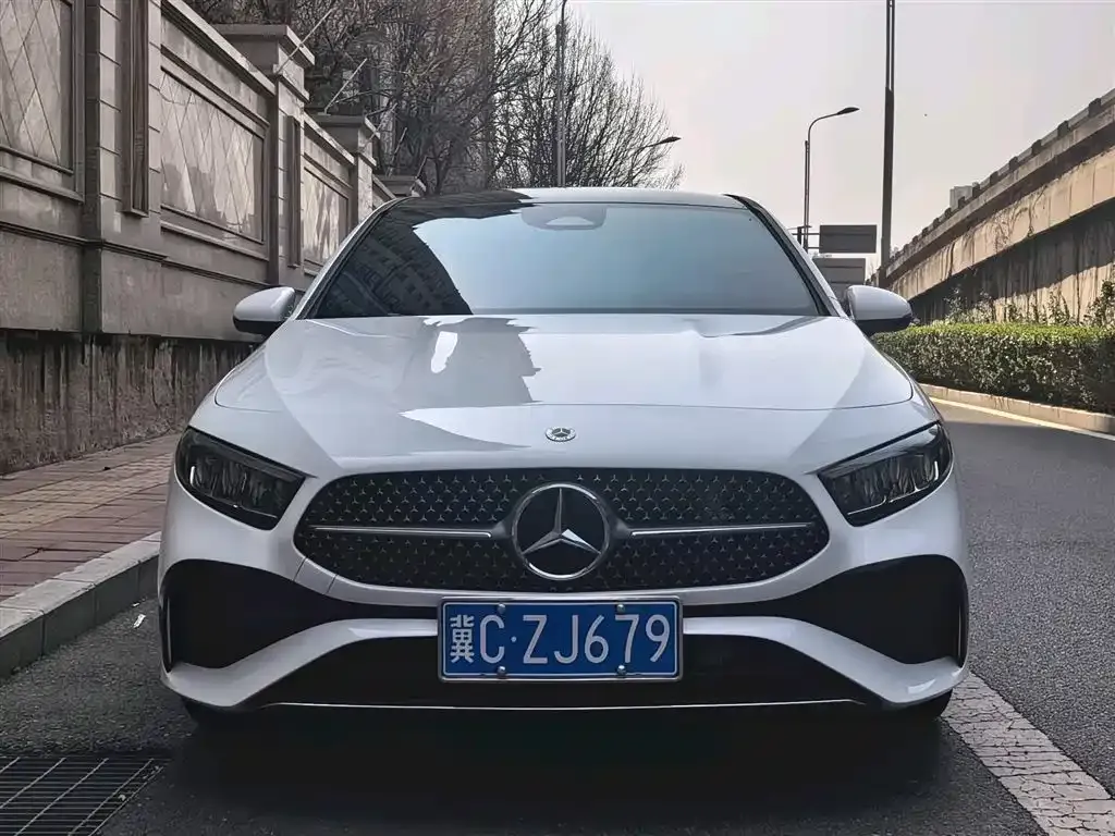 Mercedes-Benz A-Class — фото 9